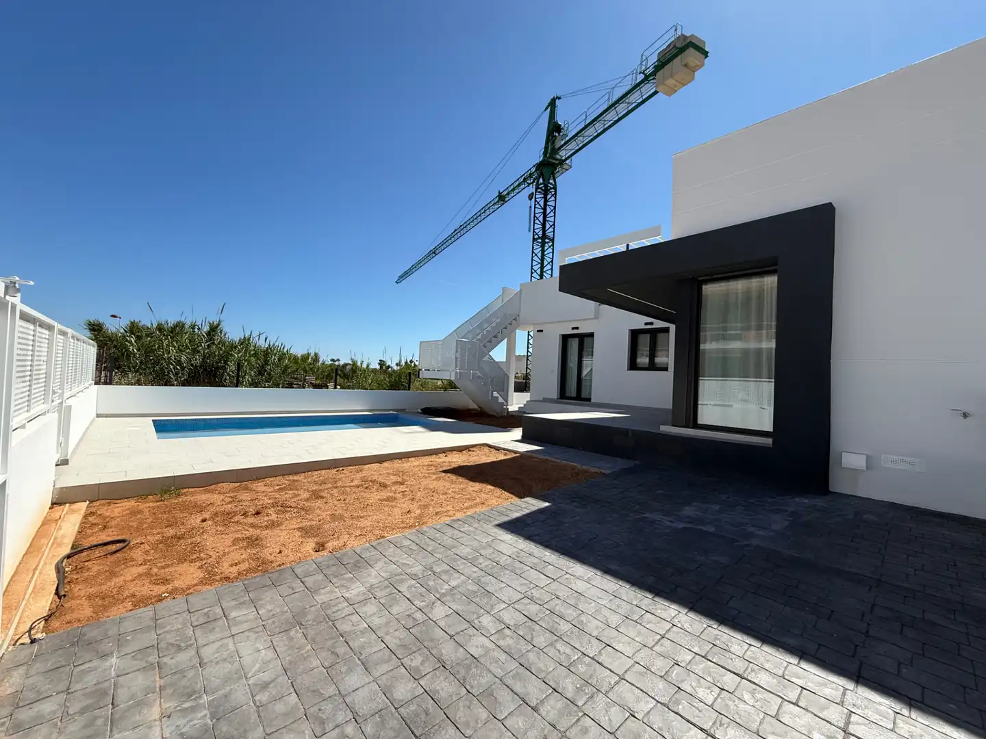 Vista exterior de Casa o xalet en venda en Dénia amb Aire condicionat, Calefacció i Jardí privat