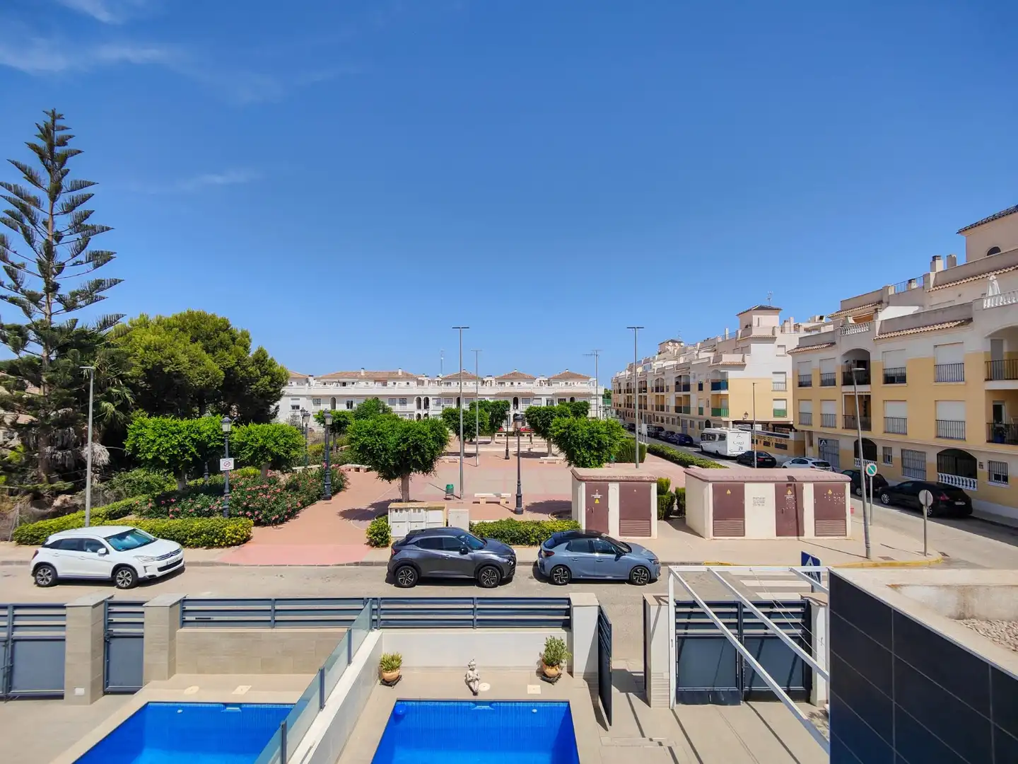 Casa aparellada amb piscina en venda a Formentera del Segura, imagen 61