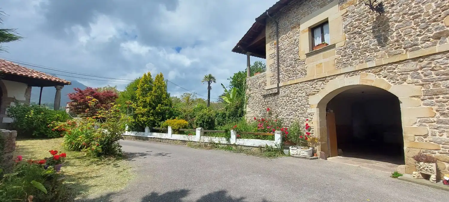 Houses for sale in Colunga