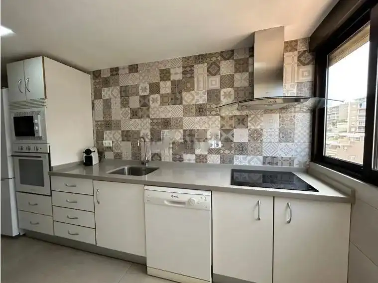 Kitchen of Flat for rent in Elche / Elx  with Air Conditioner, Heating and Terrace