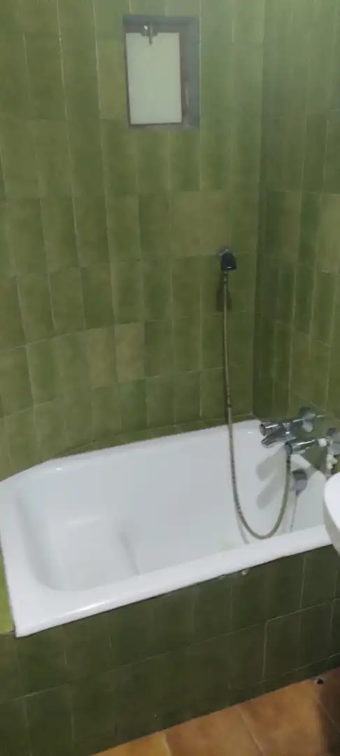 Bany de Casa o xalet en venda en Cotobade amb Calefacció, Moblat i Balcó
