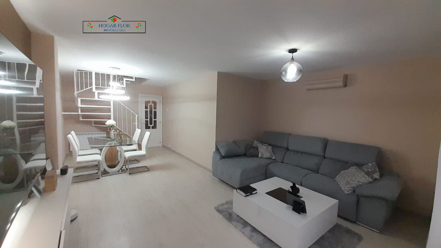 Living room of Duplex for sale in Villavieja de Yeltes  with Heating, Terrace and Community pool