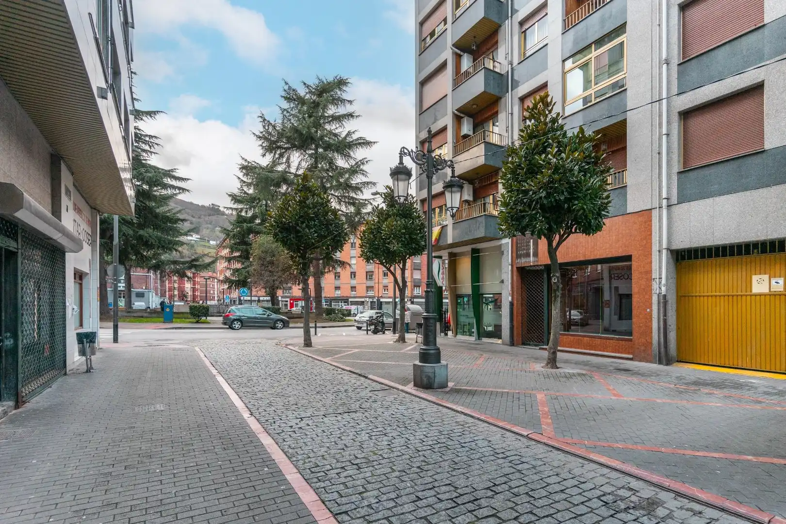 Außenansicht von Geschaftsraum zum Verkauf in Mieres (Asturias)
