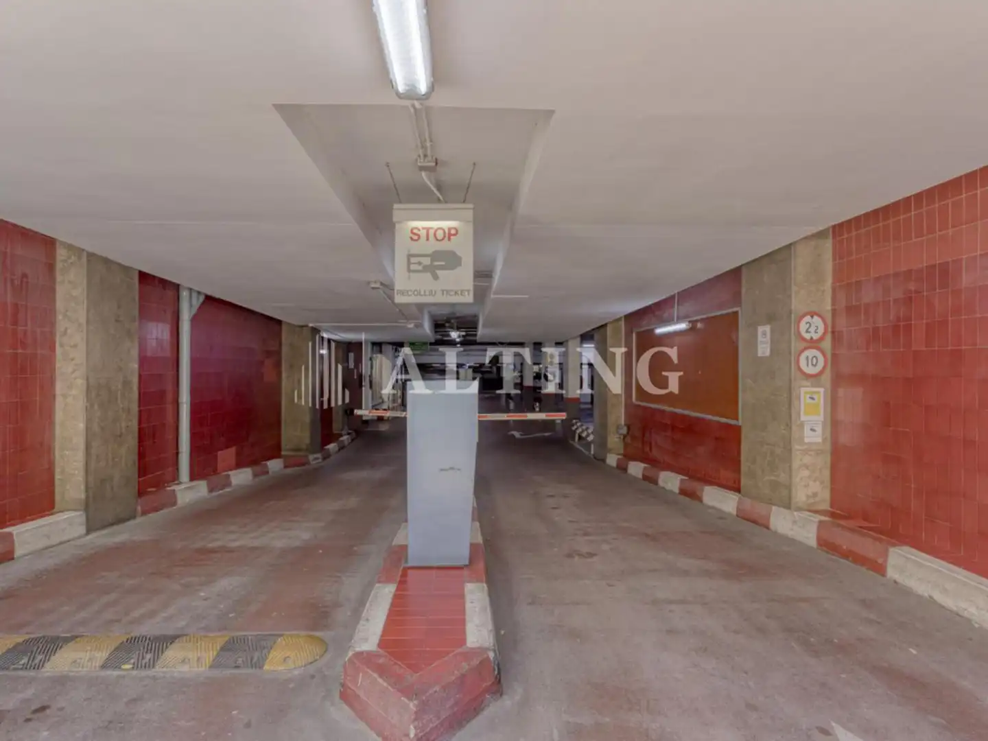 Parking de Garaje en venta en Barcelona