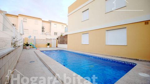 Foto 4 de Casa adosada en venda a Carrer Rabdells, Oliva Playa, Oliva