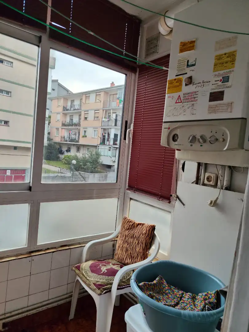 Terrassa de Pis en venda en Irun  amb Calefacció, Traster i Balcó