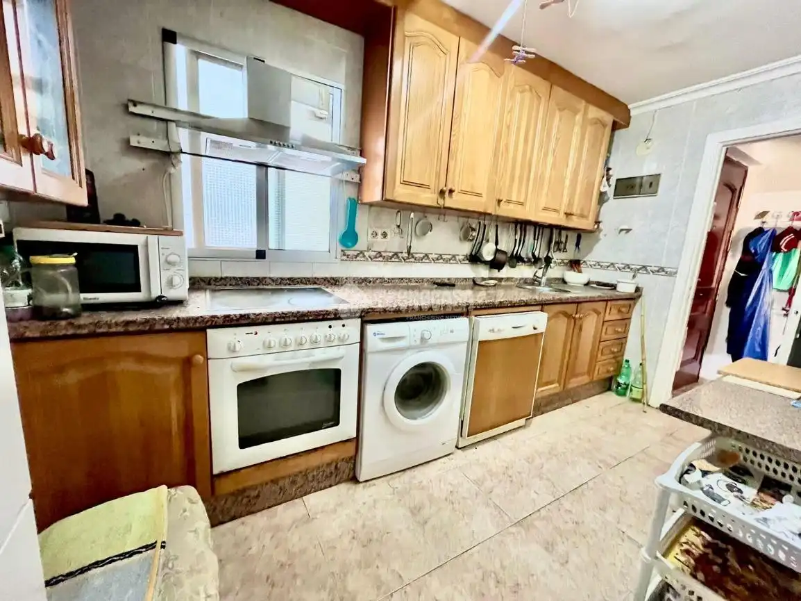 Kitchen of Flat for sale in Jerez de la Frontera  with Air Conditioner