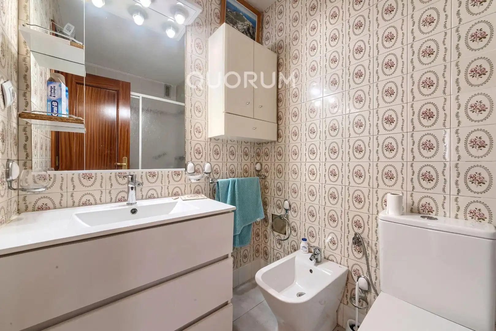 Schlafzimmer von Wohnung zum Verkauf in Kalero - Basozelai