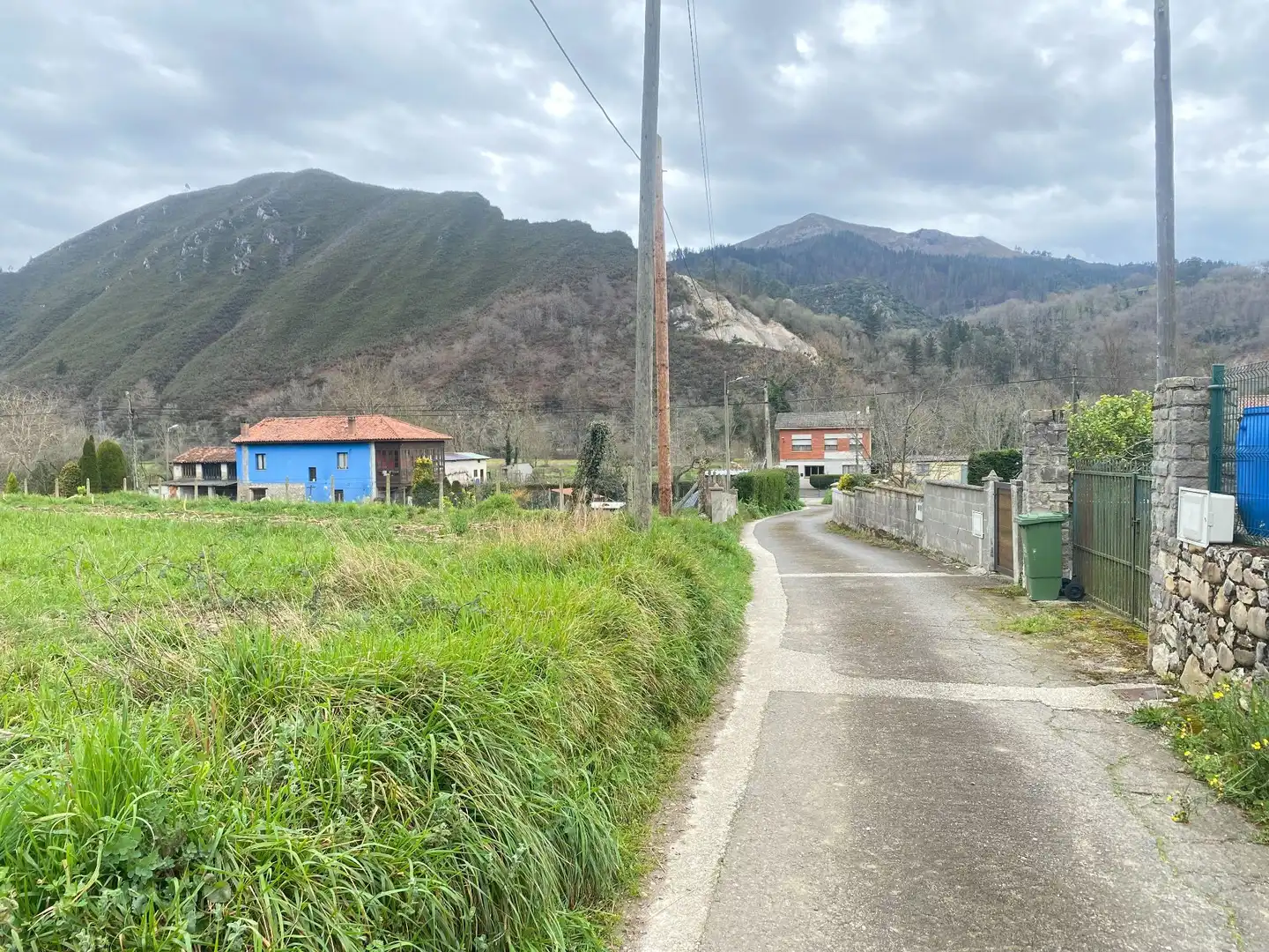 Vista exterior de Residencial en venda en Cangas de Onís