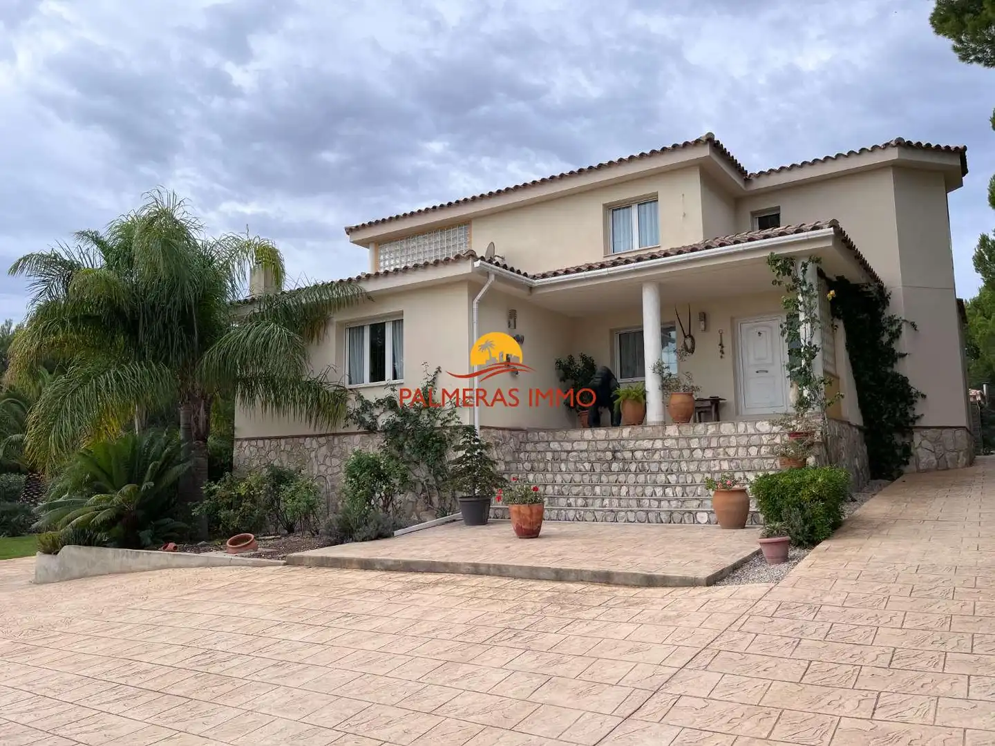 Vista exterior de Casa o xalet en venda en L'Ametlla de Mar  amb Terrassa i Piscina
