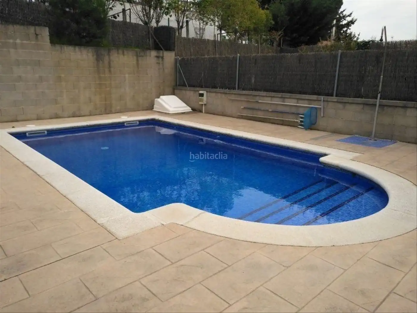 Casa aparellada en venda a Carrer Vent 926, imagen 4