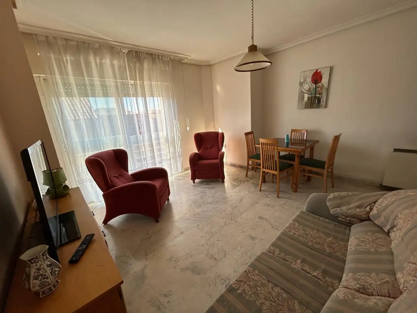 Sala de estar de Piso en venta en Ciudad Real con Calefacción, Amueblado y Horno