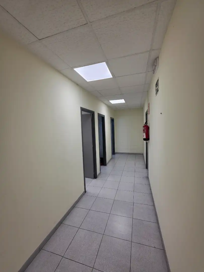Fabrikhallen zur Miete in Can Cuiàs
