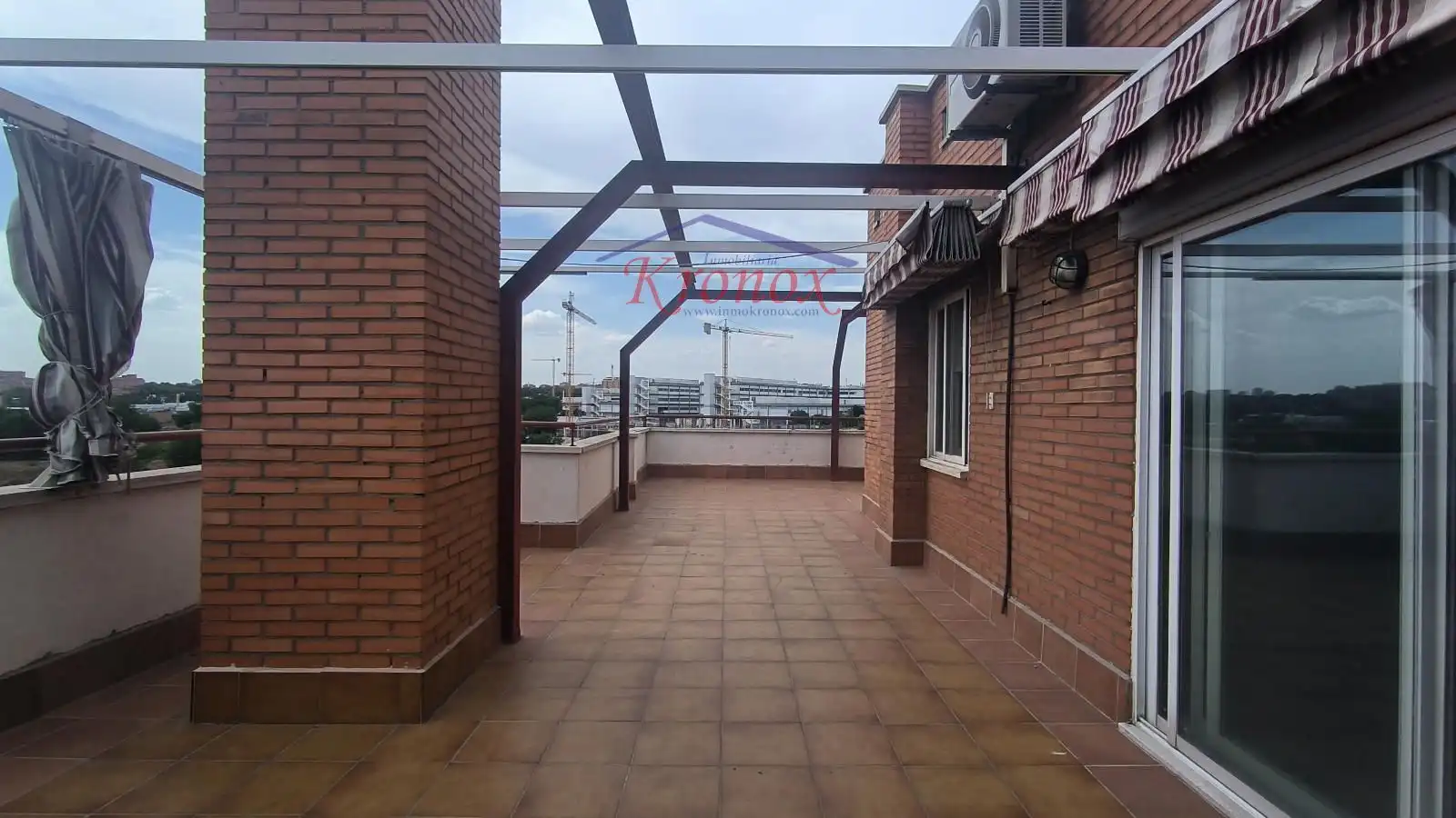 Terrasse von Dachboden zum Verkauf in Madrid mit Klimaanlage, Heizung und Terrasse