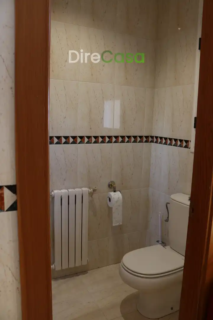 Baño de Casa o chalet en venta en Móra d'Ebre con Aire acondicionado, Calefacción y Jardín privado