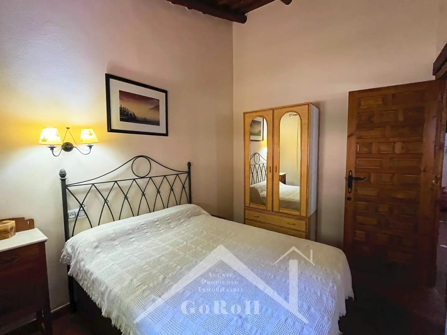 Dormitori de Casa o xalet en venda en Cazalla de la Sierra amb Jardí privat, Traster i Piscina