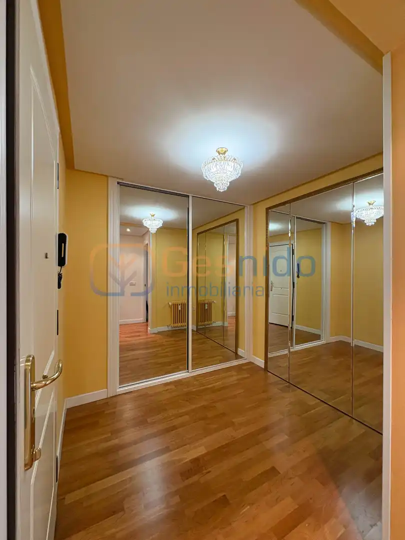 Appartement avec ascenseur à louer à Centro
