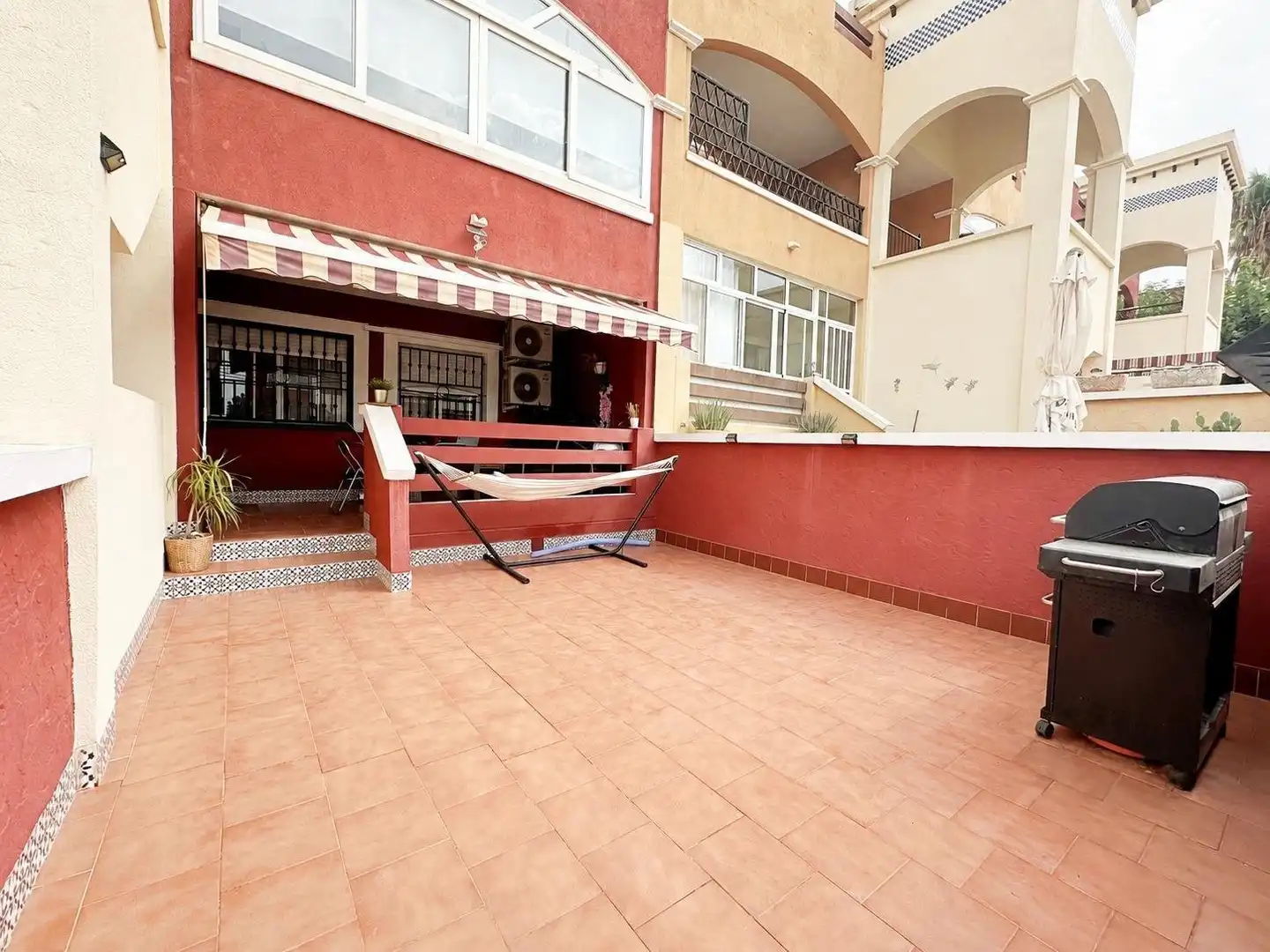 Bungalow con piscina in vendita a N/A