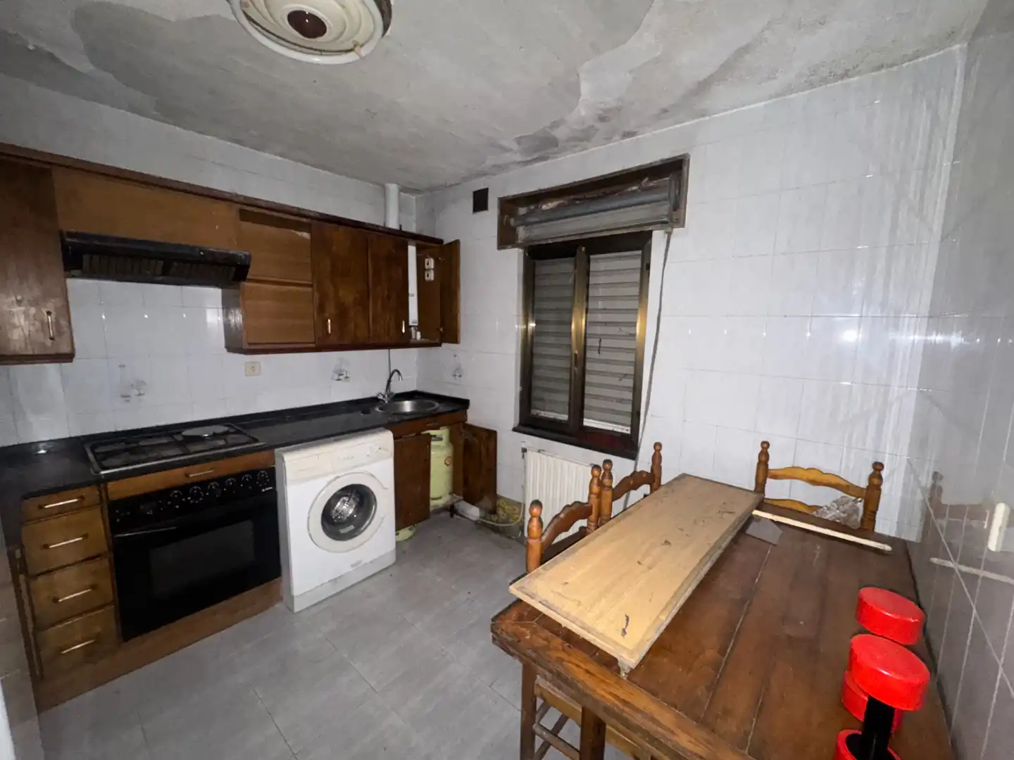 Cuina de Casa o xalet en venda en Oviedo 
