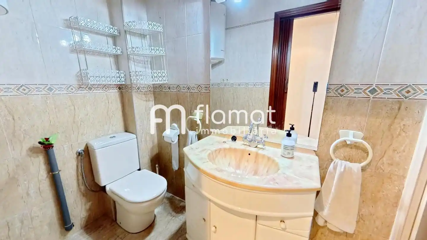 Baño de Piso en venta en Tarragona con Terraza