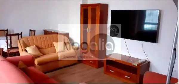 Sala d'estar de Casa o xalet de lloguer en Sevilla amb Aire condicionat
