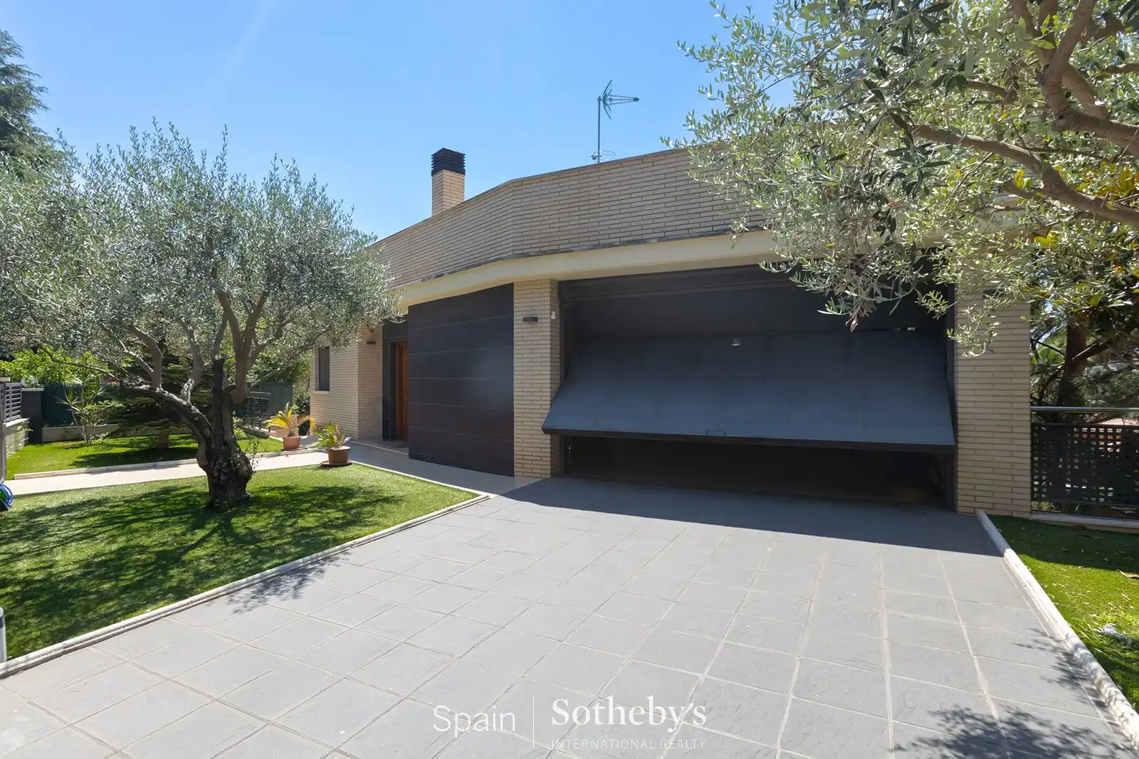Haus mit Pool zum Verkauf in Carrer Mestre Falla, imagen 27
