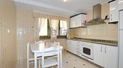 Foto 3 de Piso en venta en Ponteceso, A Coruña