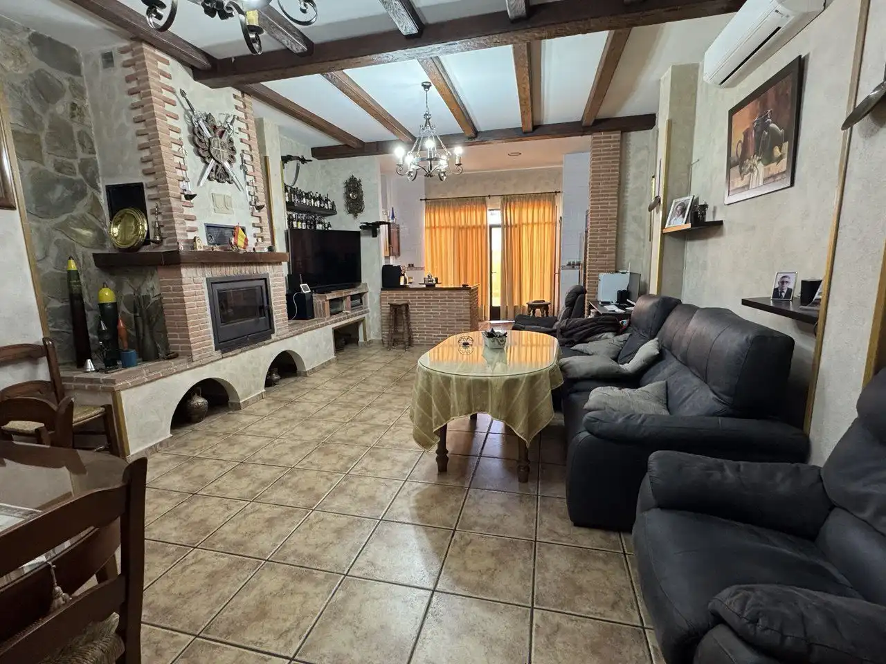 Casa amb terrassa en venda a Torredonjimeno, imagen 3