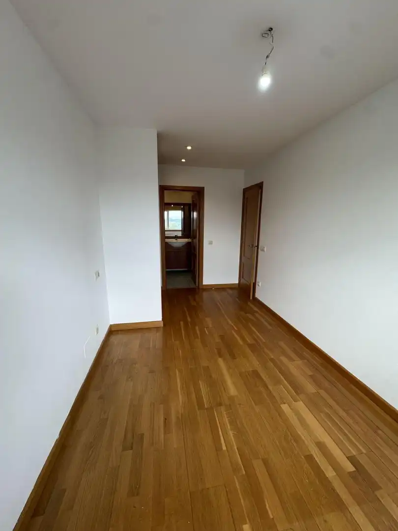 Piso de alquiler en Culleredo con Calefacción y Trastero