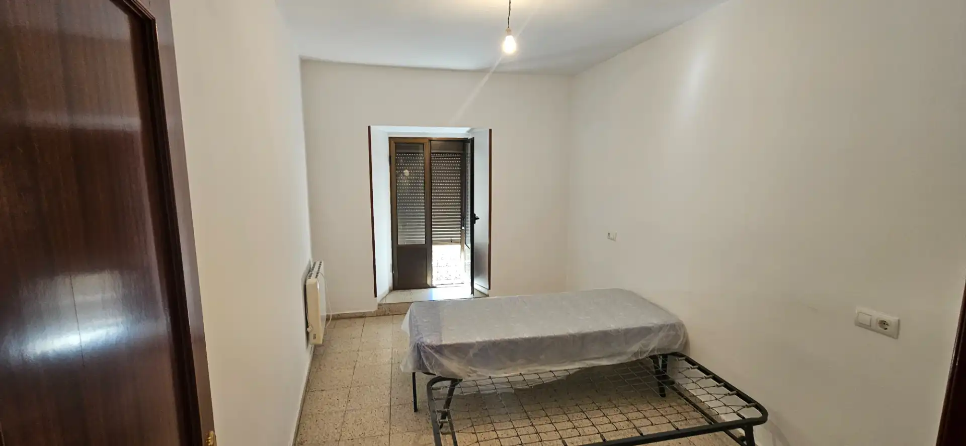 Habitación de Casa o chalet en venta en Hoyos con Calefacción, Terraza y Trastero