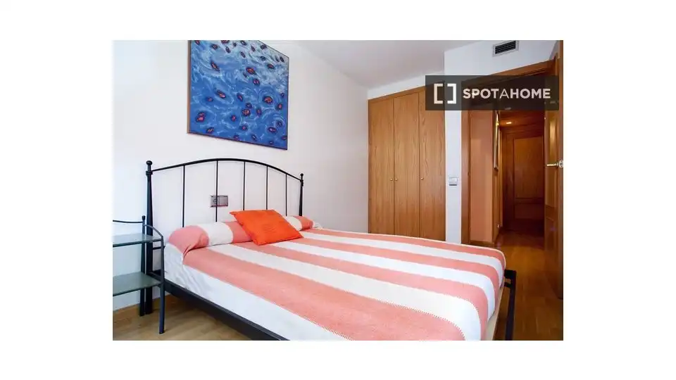 Habitación en Diagonal Mar i el Front Marítim del Poblenou