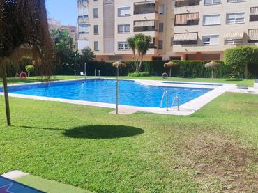 Flat with pool for sale in Spengler
