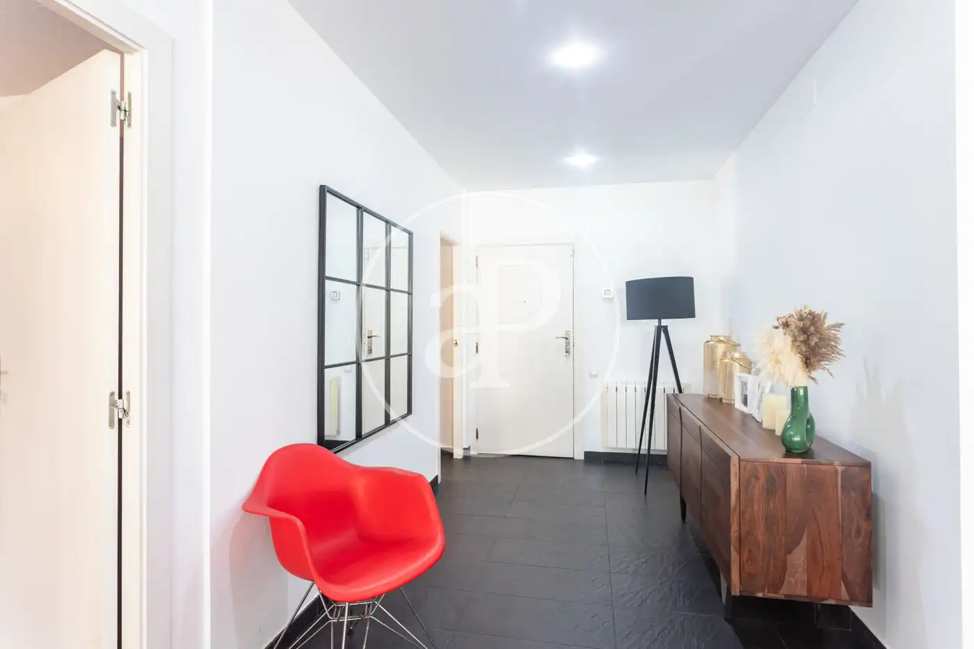 Flat for rent in Barcelona  with Air Conditioner, Heating and Private garden