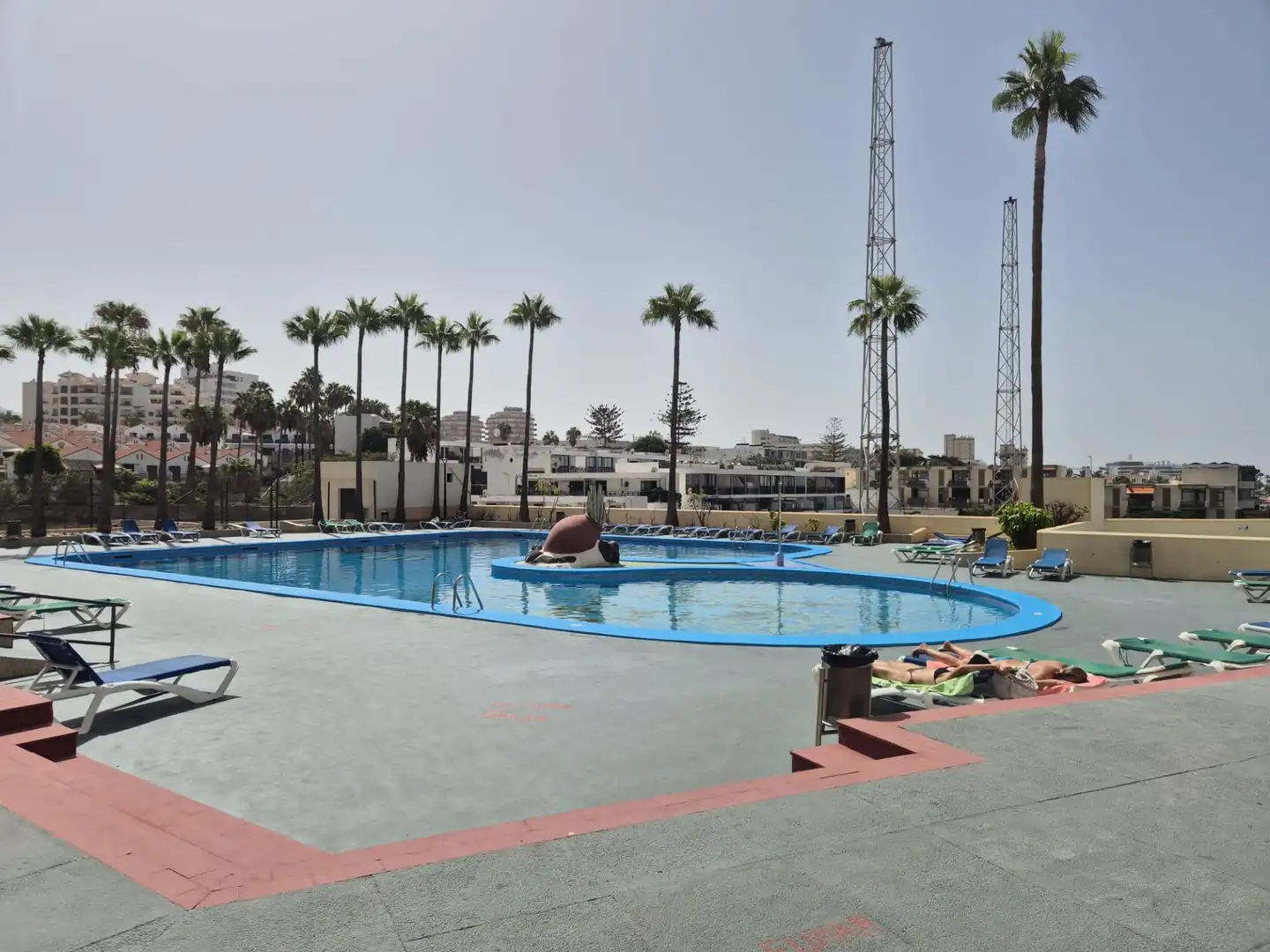 Apartment mit Pool zum Verkauf in Playa de las Américas