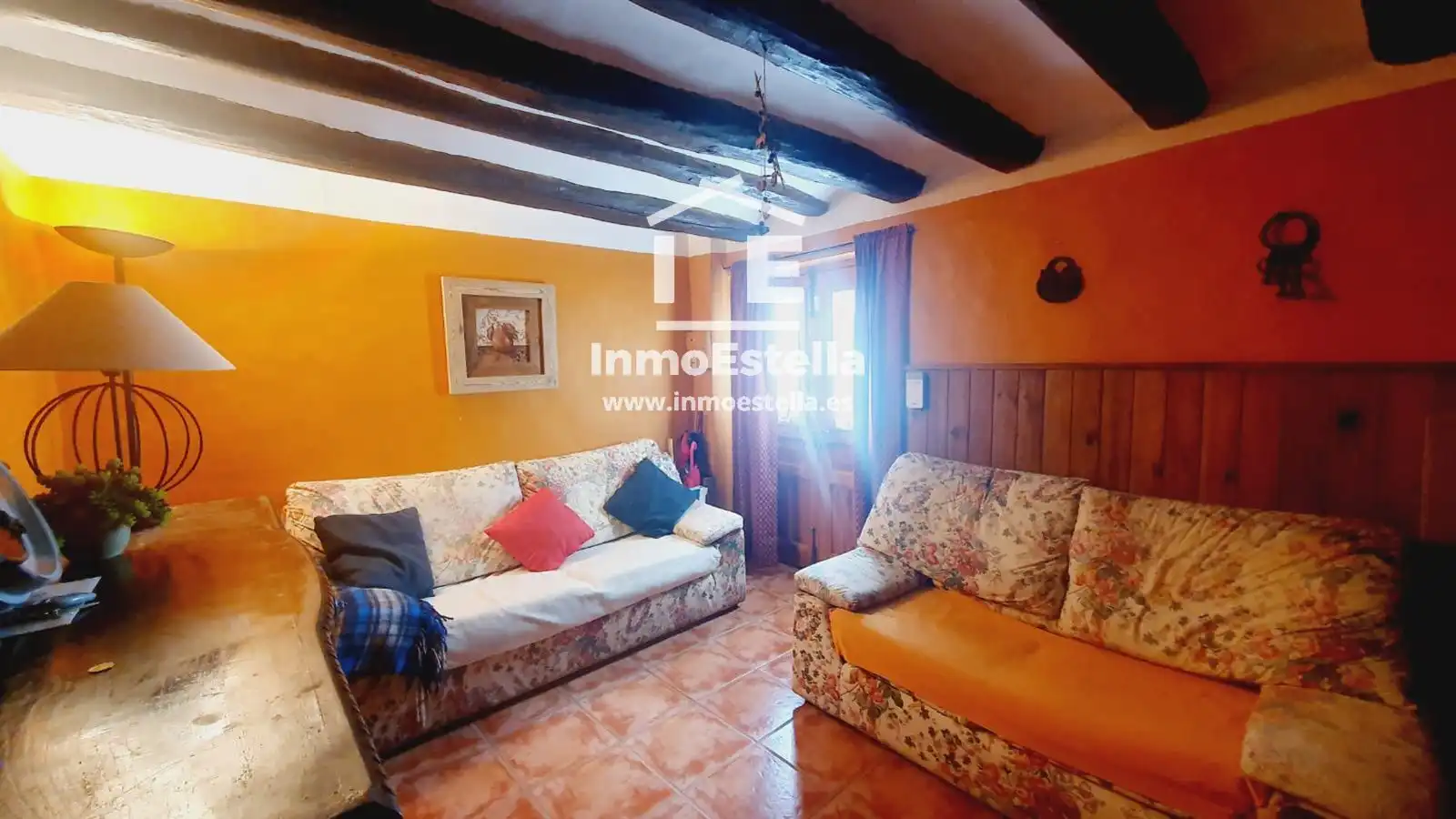 Sala de estar de Casa adosada en venta en Allo con Calefacción, Jardín privado y Terraza