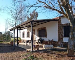 Terrassa de Casa o xalet en venda en Argamasilla de Calatrava amb Jardí privat, Piscina i Moblat