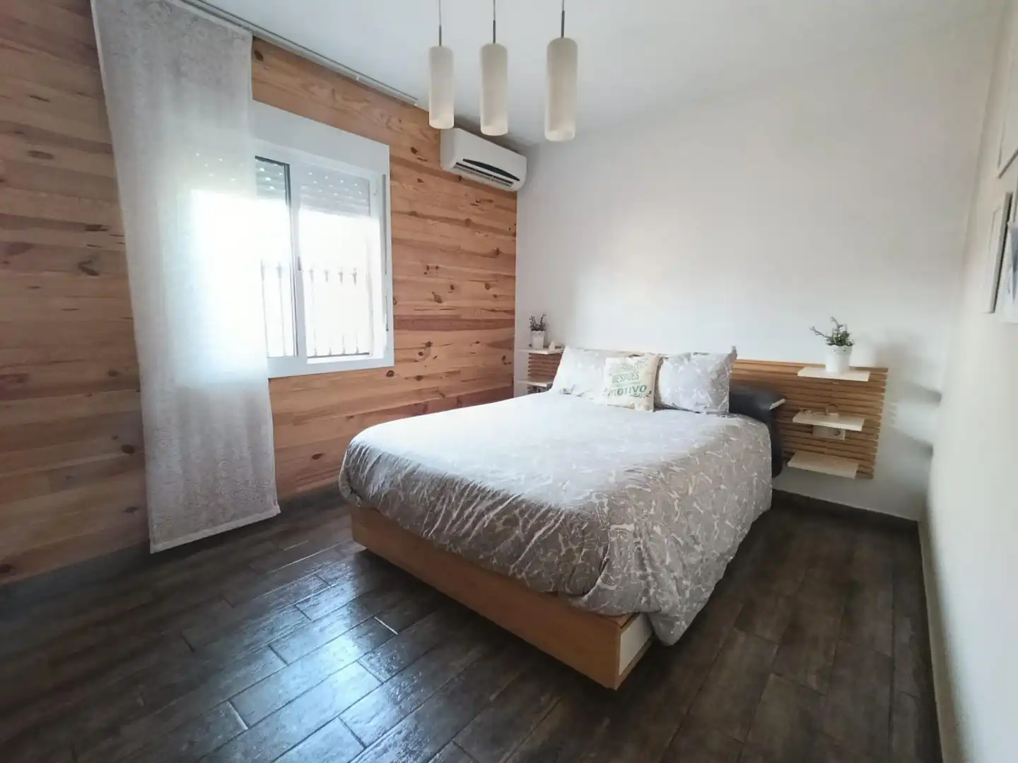 Habitación de Casa o chalet en venta en Chiclana de la Frontera con Jardín privado, Terraza y Piscina