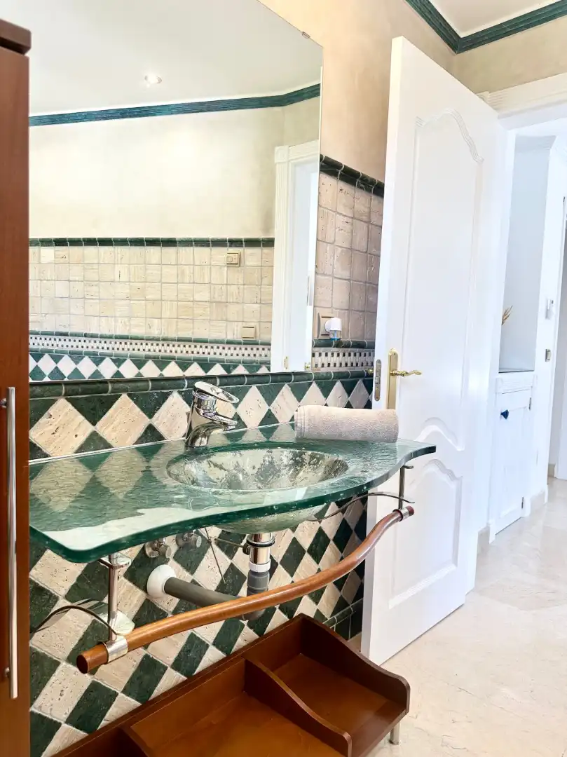 Bathroom of Detached homes for rent in Marbella Centro