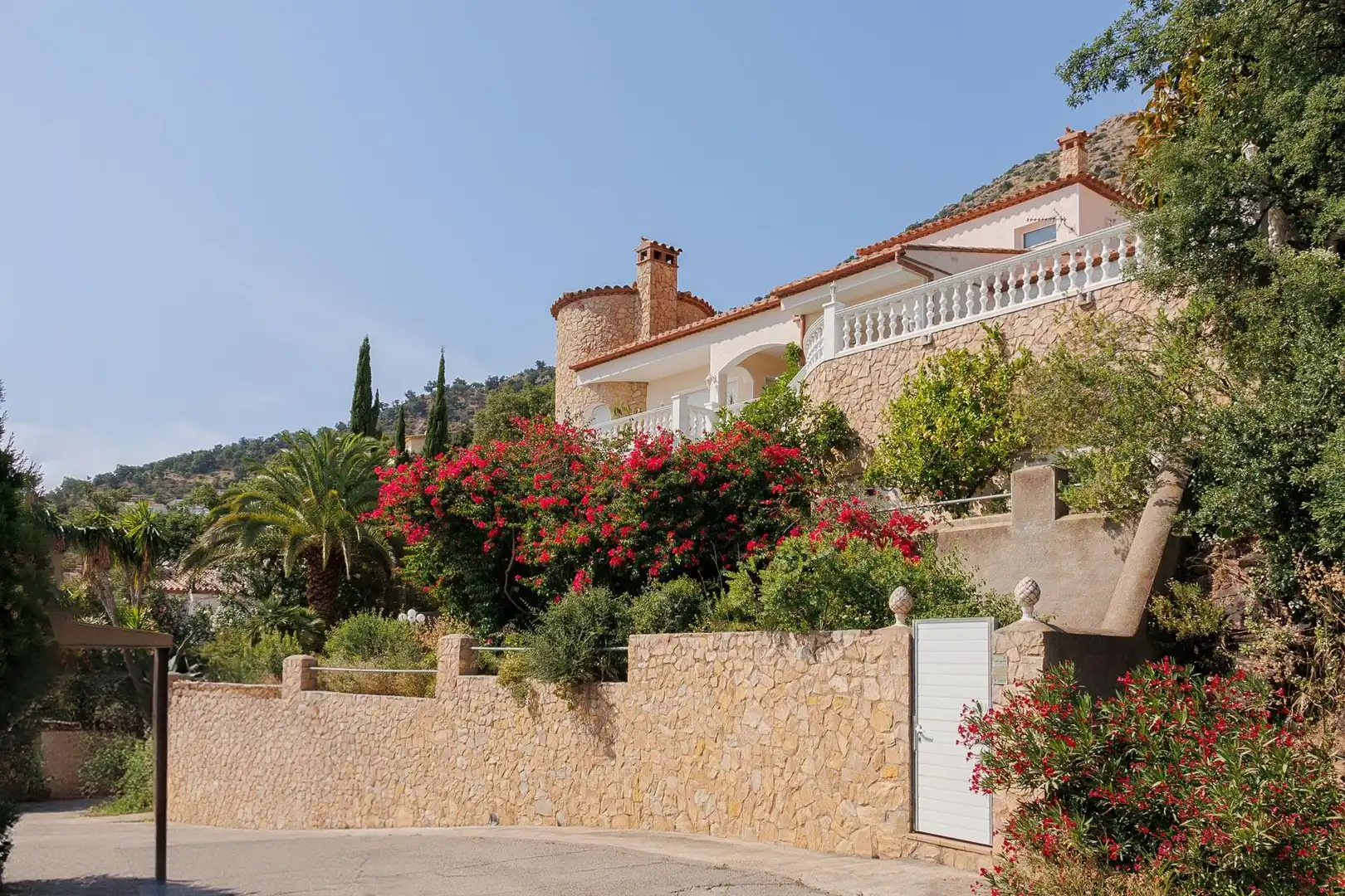 Exterior view of Houses for sale in Roses  with Air Conditioner, Terrace and Swimming Pool