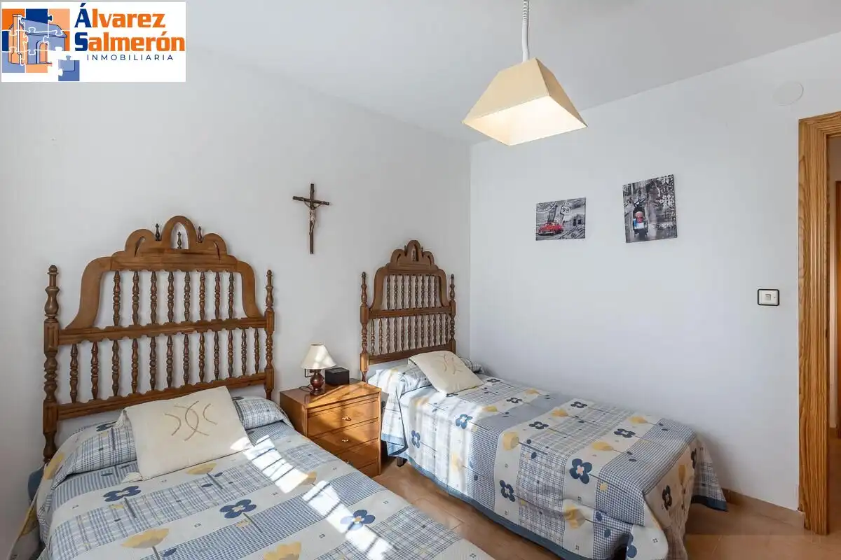 Detached house with pool for sale in Calle de la Encina, imagen 22