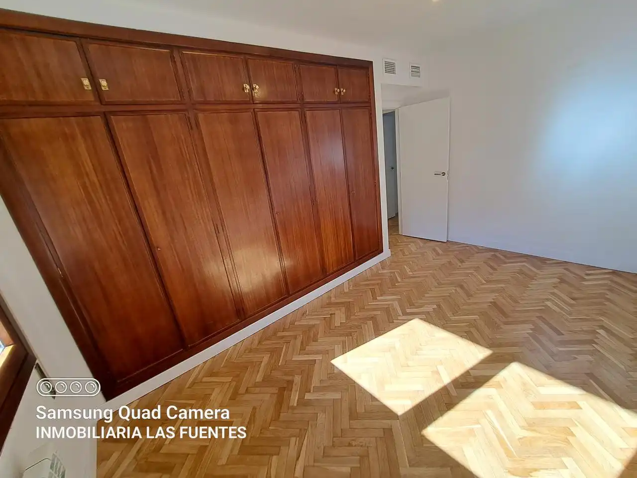 Habitación de Piso de alquiler en Zaragoza con Aire acondicionado, Calefacción y Terraza