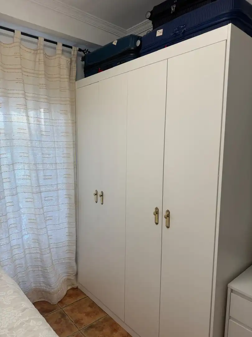 Schlafzimmer von Wohnungen zum Verkauf in Marbella mit Klimaanlage und Terrasse