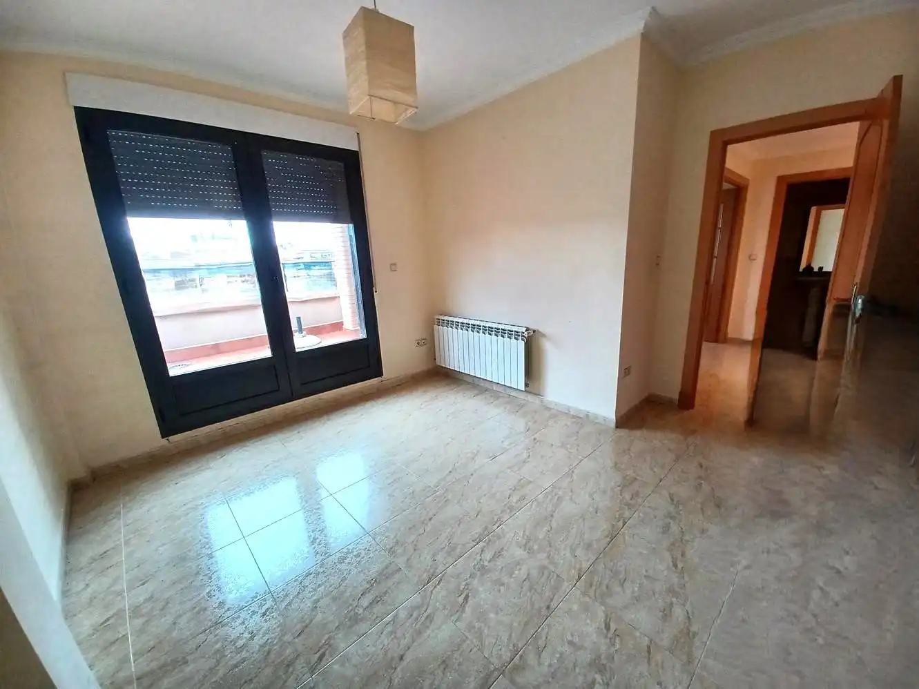 Wohnung zum Verkauf in La Roda mit Heizung, Terrasse und Abstellraum