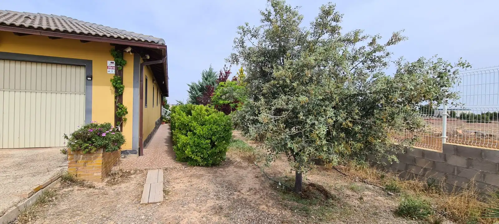 Jardí de Casa o xalet en venda en Híjar amb Calefacció, Jardí privat i Traster