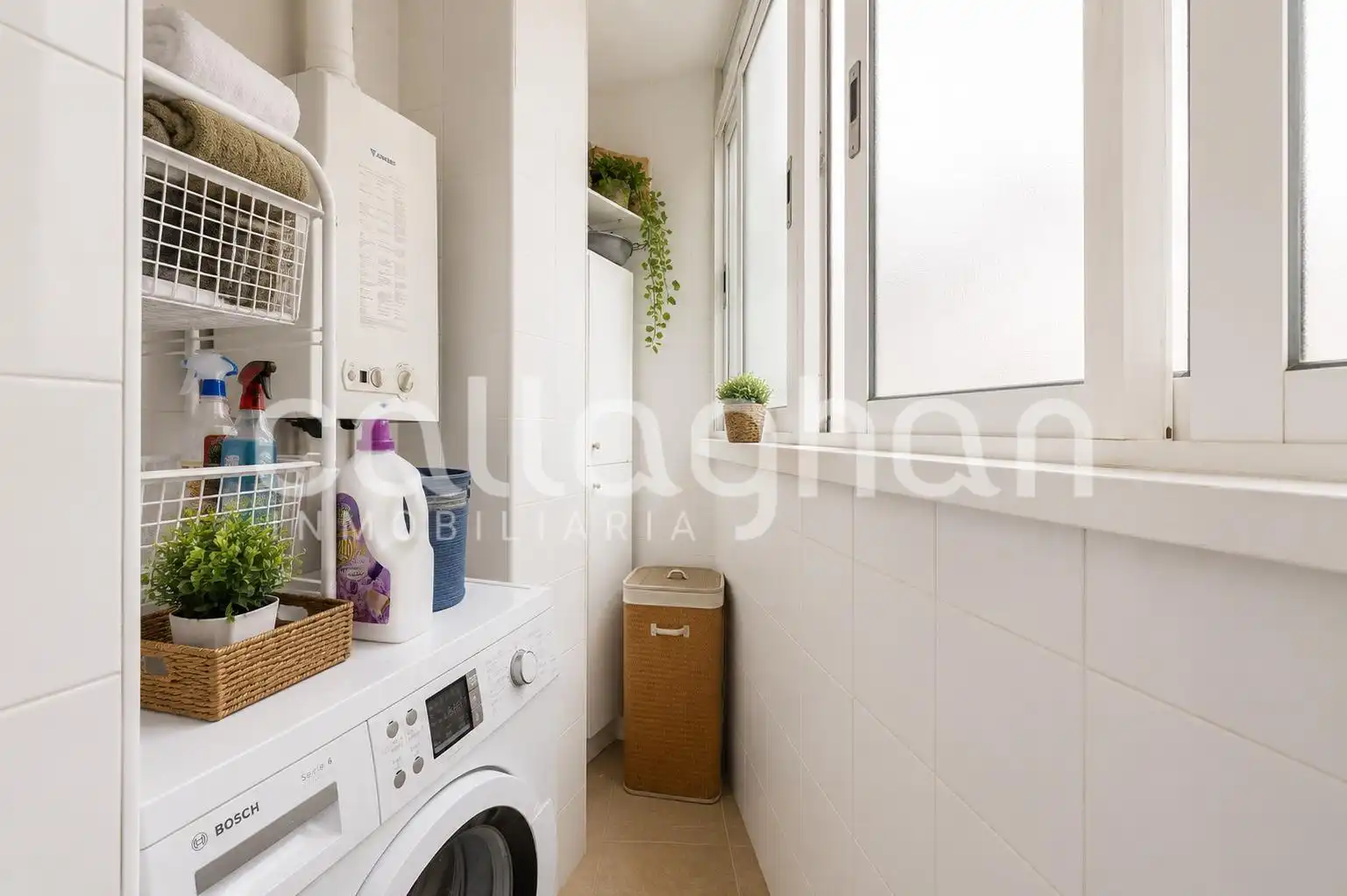 Küche von Dachboden zum Verkauf in Valencia mit Klimaanlage, Heizung und Terrasse