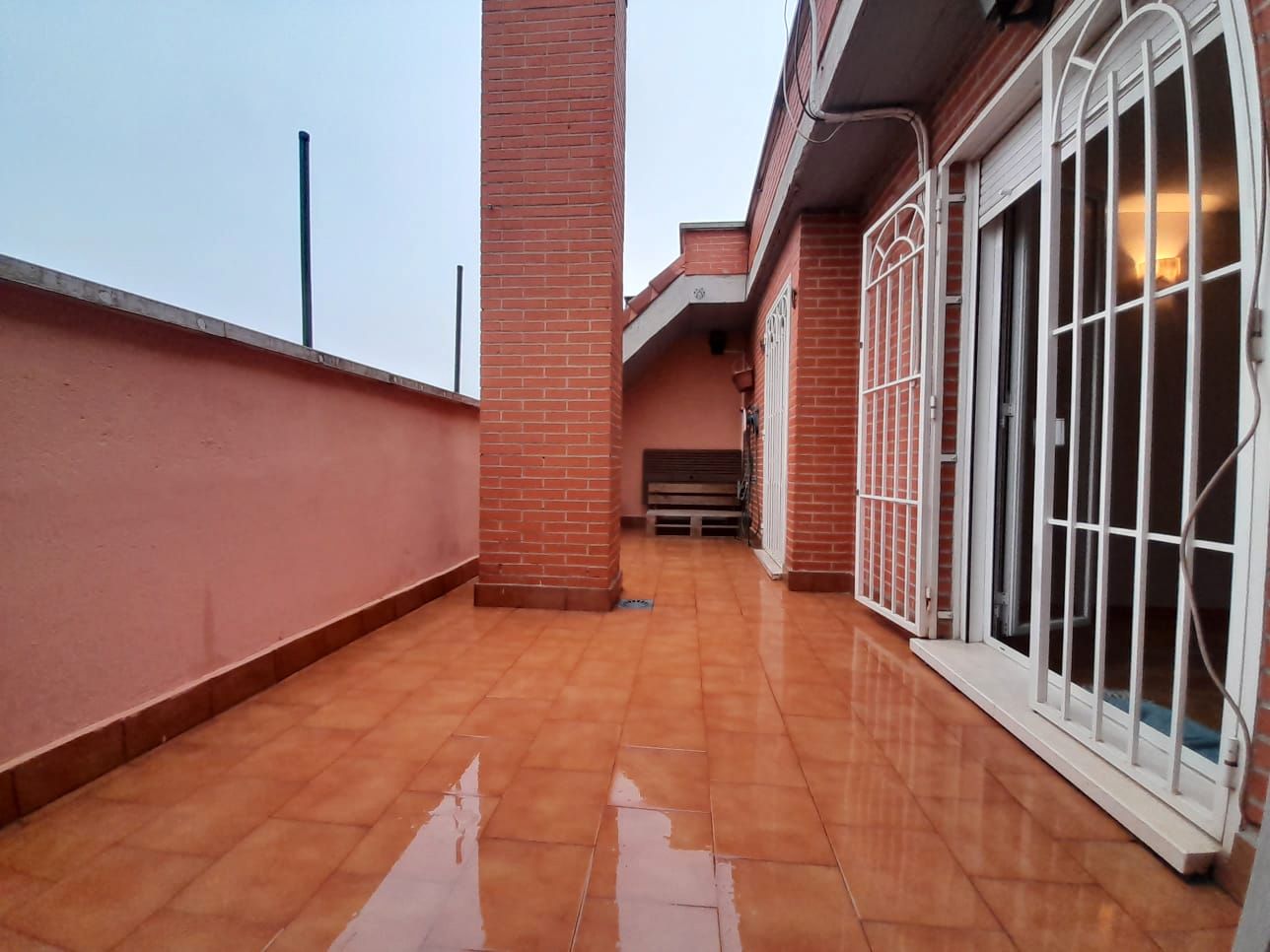 Terrassa de Àtic de lloguer en  Madrid Capital amb Aire condicionat, Calefacció i Parquet