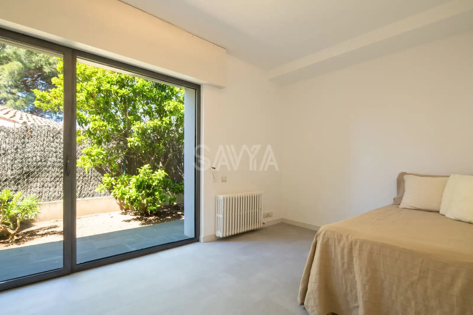 Bedroom of Houses for sale in Sant Just Desvern  with Air Conditioner, Heating and Parquet flooring