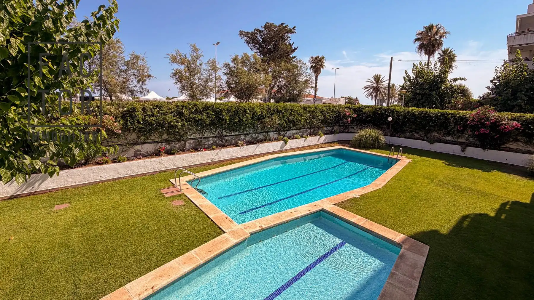 Swimming pool of Flat for sale in Sitges  with Heating, Private garden and Terrace