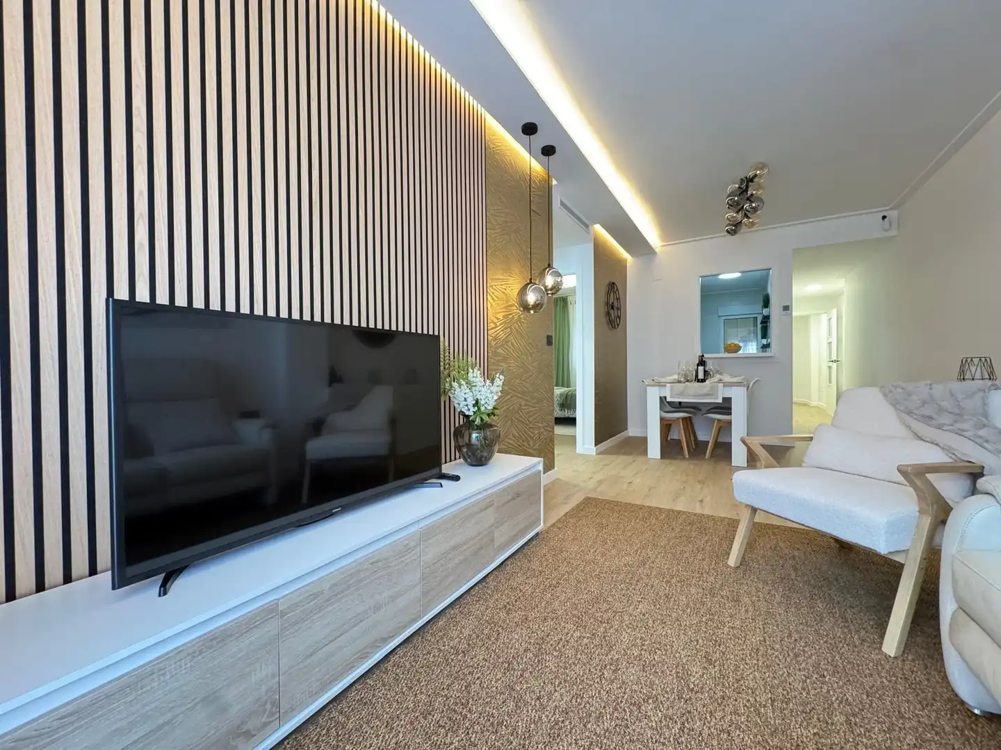 Apartamento con terraza en venta en Calle CAMPOAMOR, imagen 29