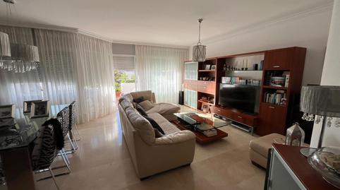 Foto 2 de Casa adosada en venda a Avenida Avenida Cantábrico, Arroyo de la Miel, Benalmádena